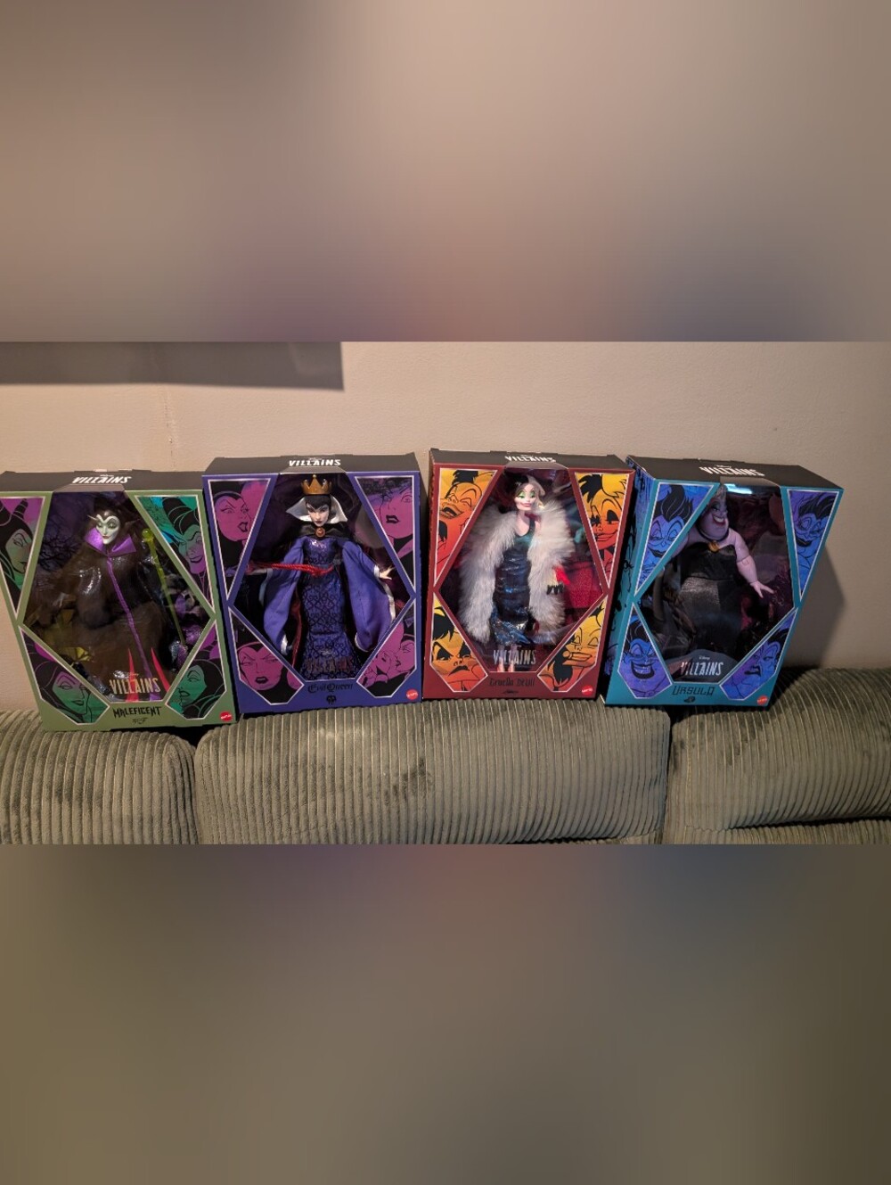 Disney Villains Collector Edition Evil Queen Ursula Maleficent Cruella Set